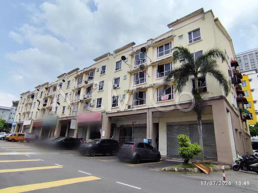 Shop Apartment, Low Cost