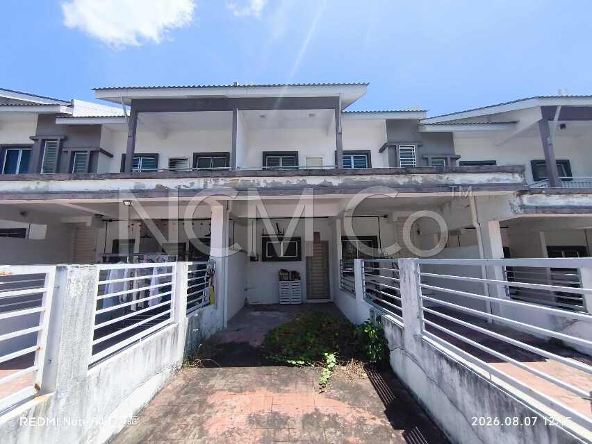 Town House (Ground Floor)
