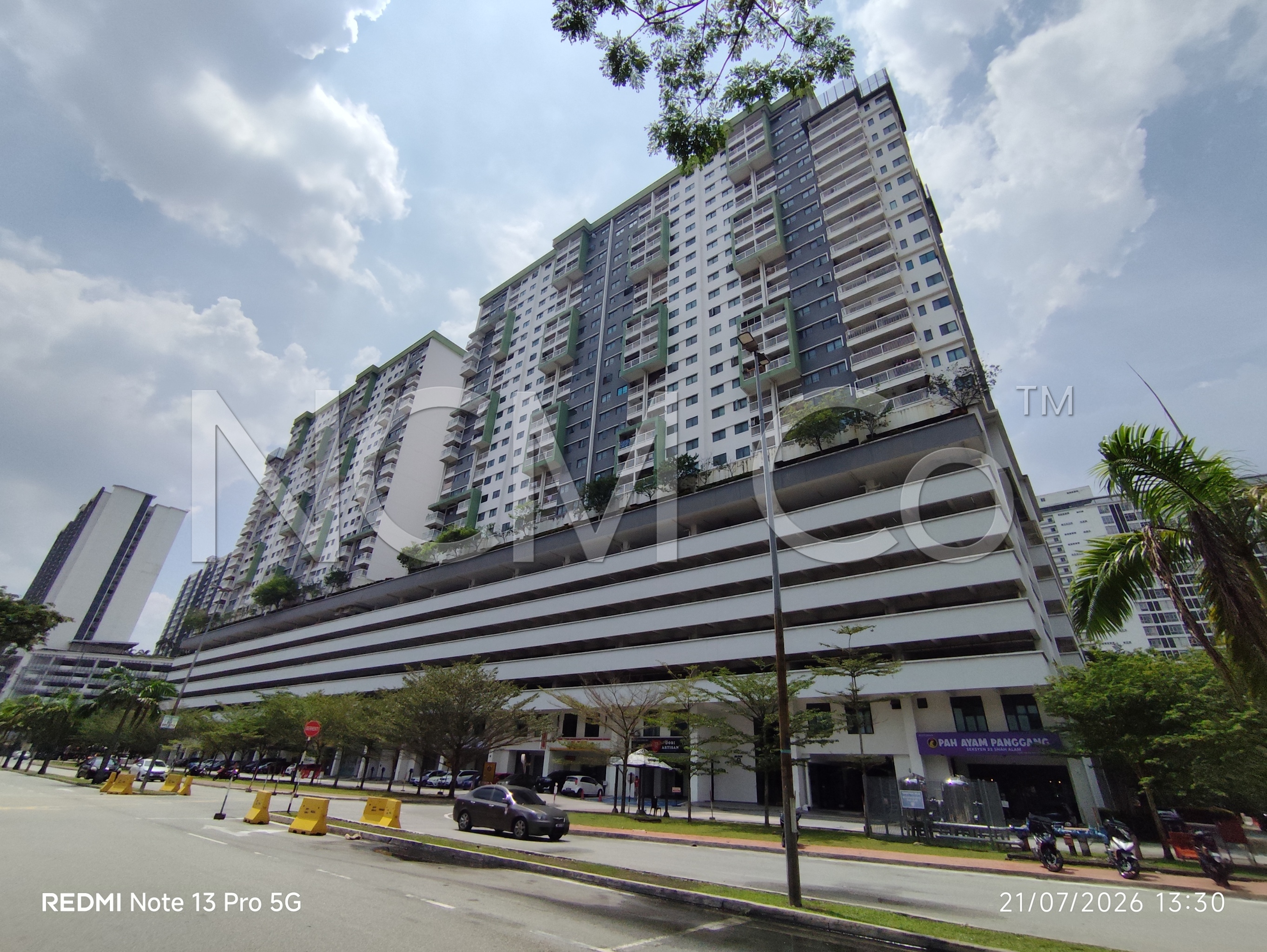 Service Apartment