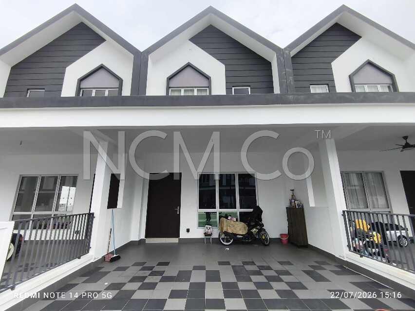 2 Storey Terrace House, Intermediate