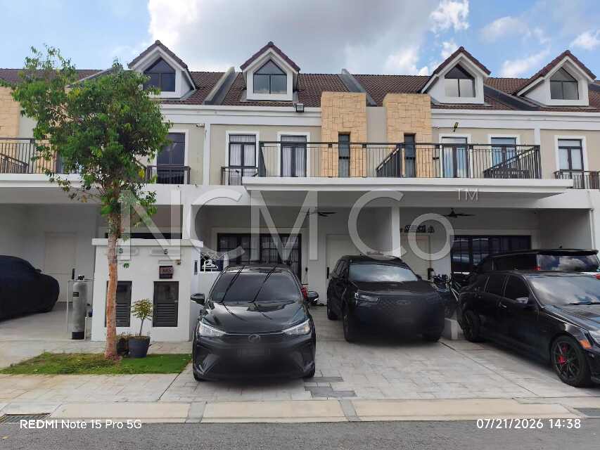2 Storey Terrace House, Intermediate