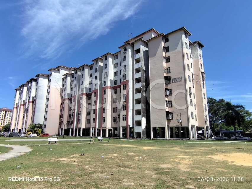 Apartment, End Lot, Low Cost