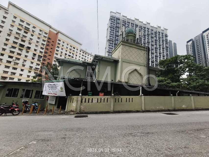 Apartment, Medium Cost