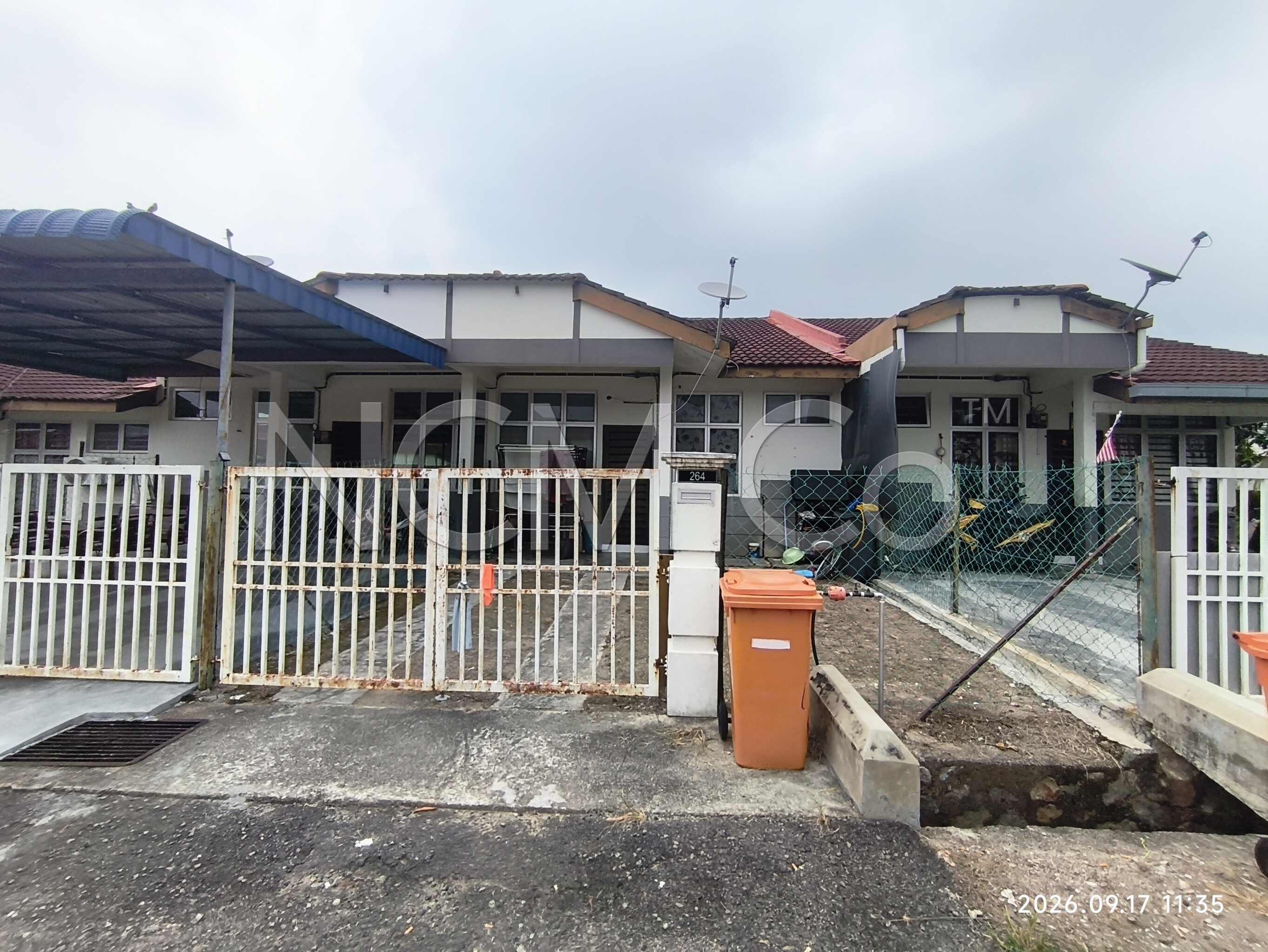 1 Storey Terrace House