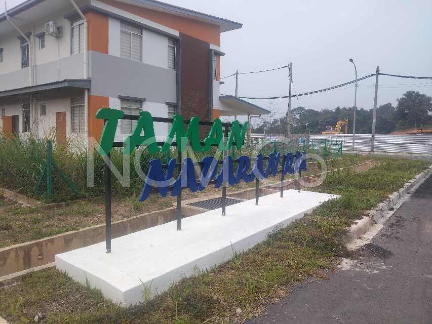 2 Storey Terrace House, Intermediate