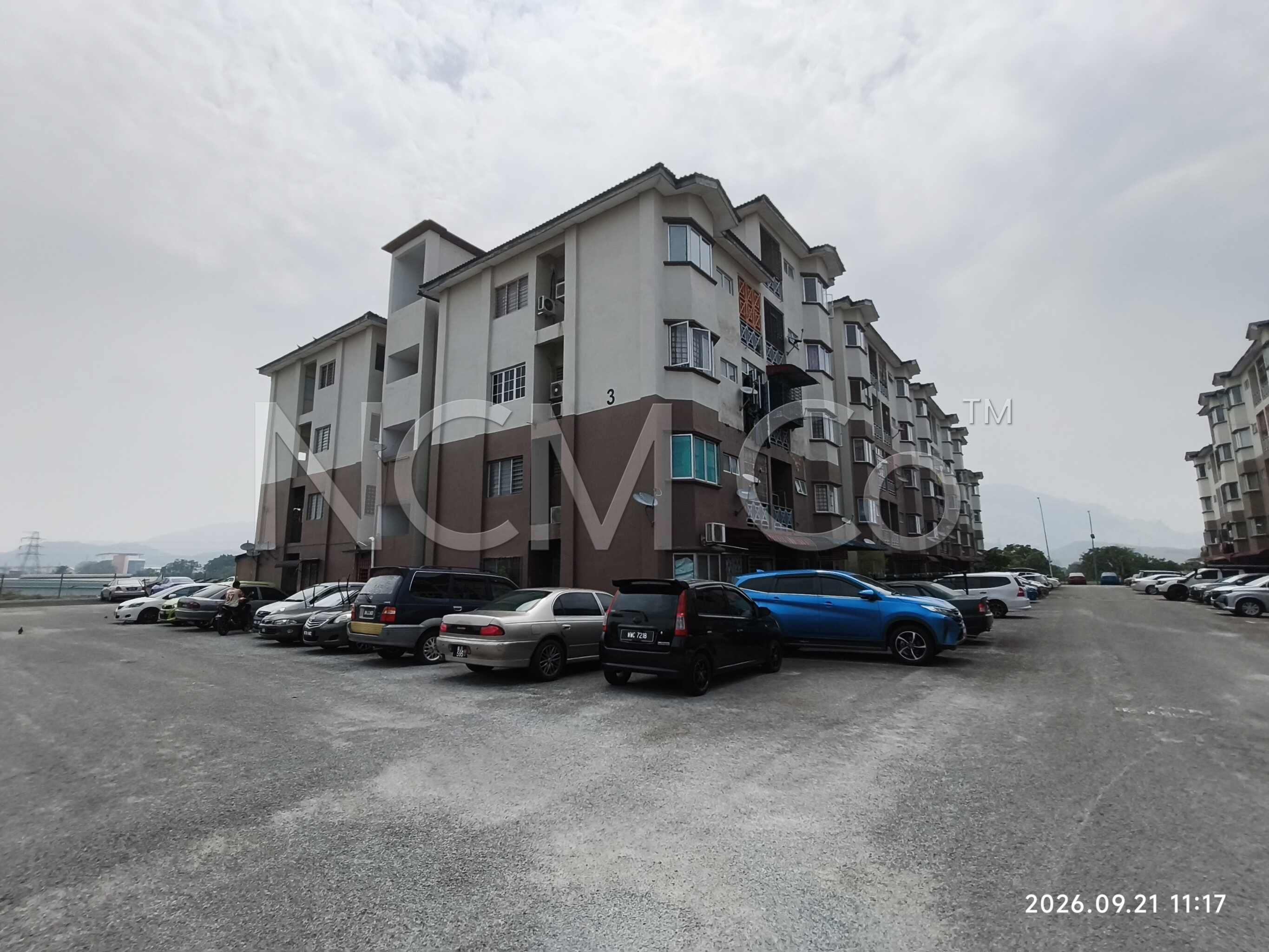 Apartment, Medium Cost