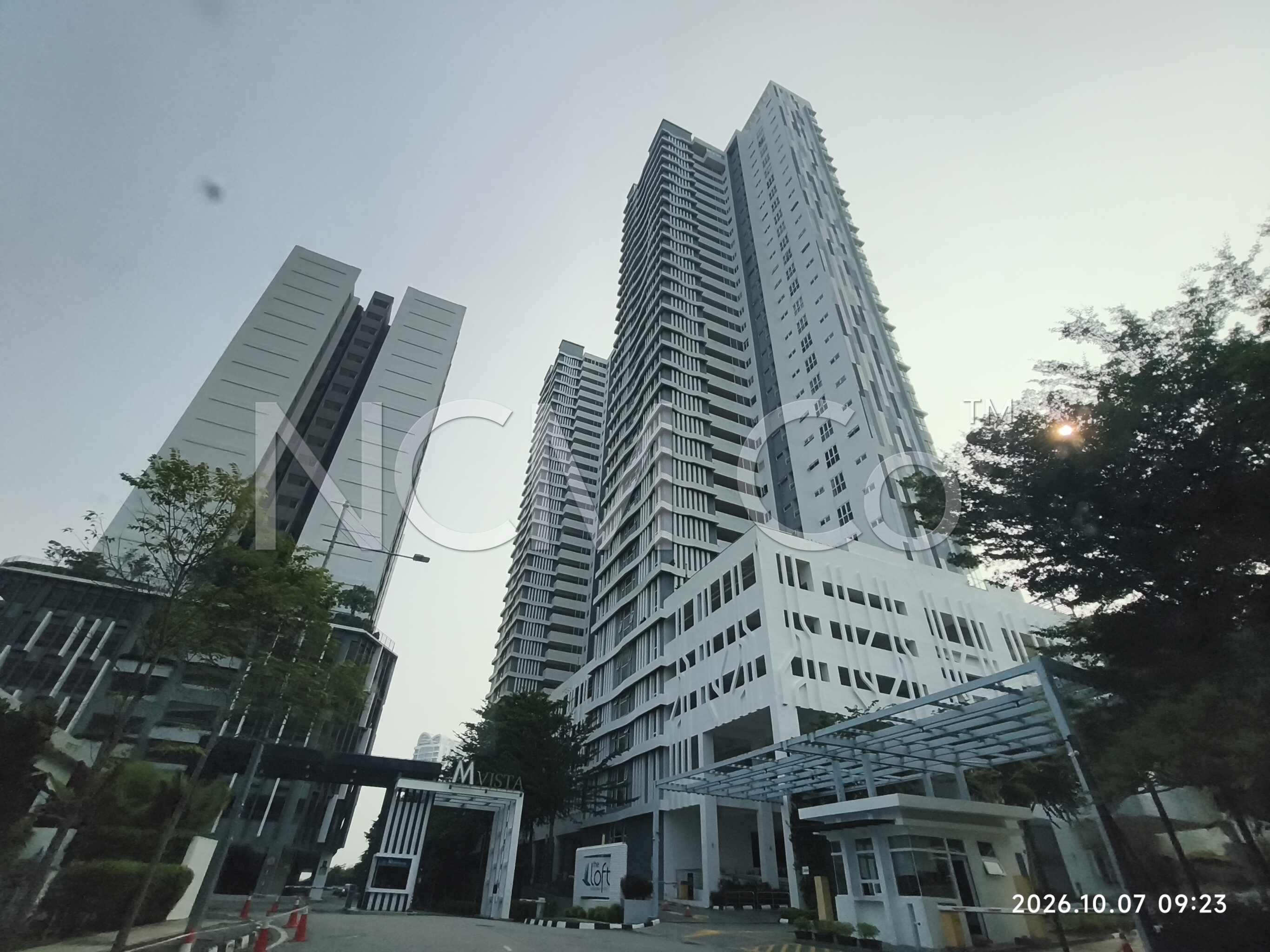The Loft @ Southbay City Condominium