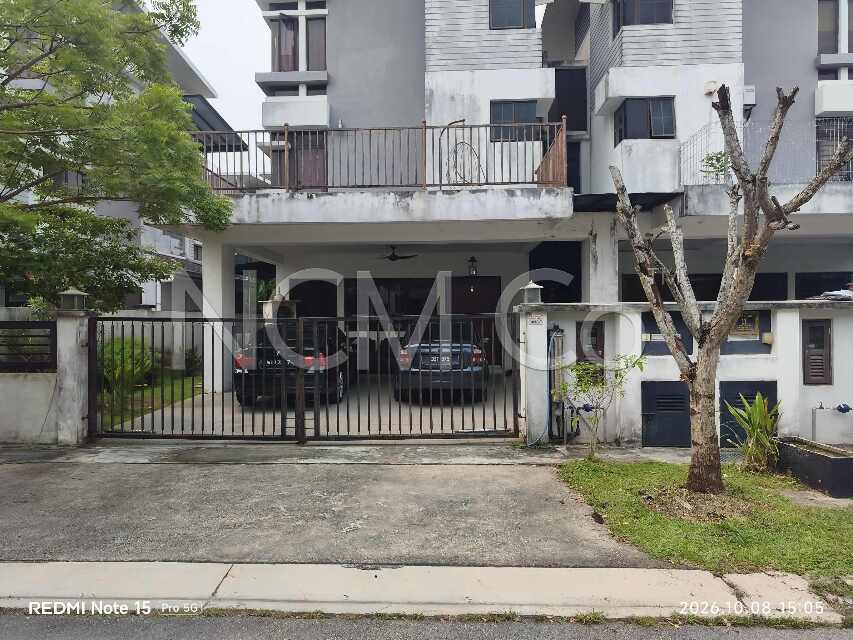 2.5 Storey Semi Detached House