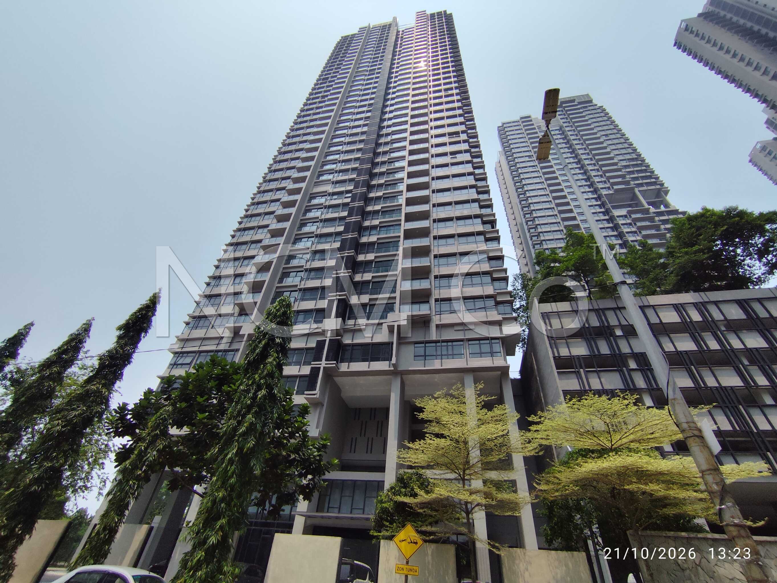 Service Apartment